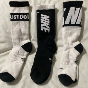 Nike socks size medium crew